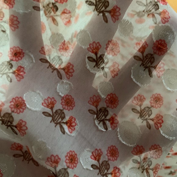 Long sleeve floral - Picture 2 of 4